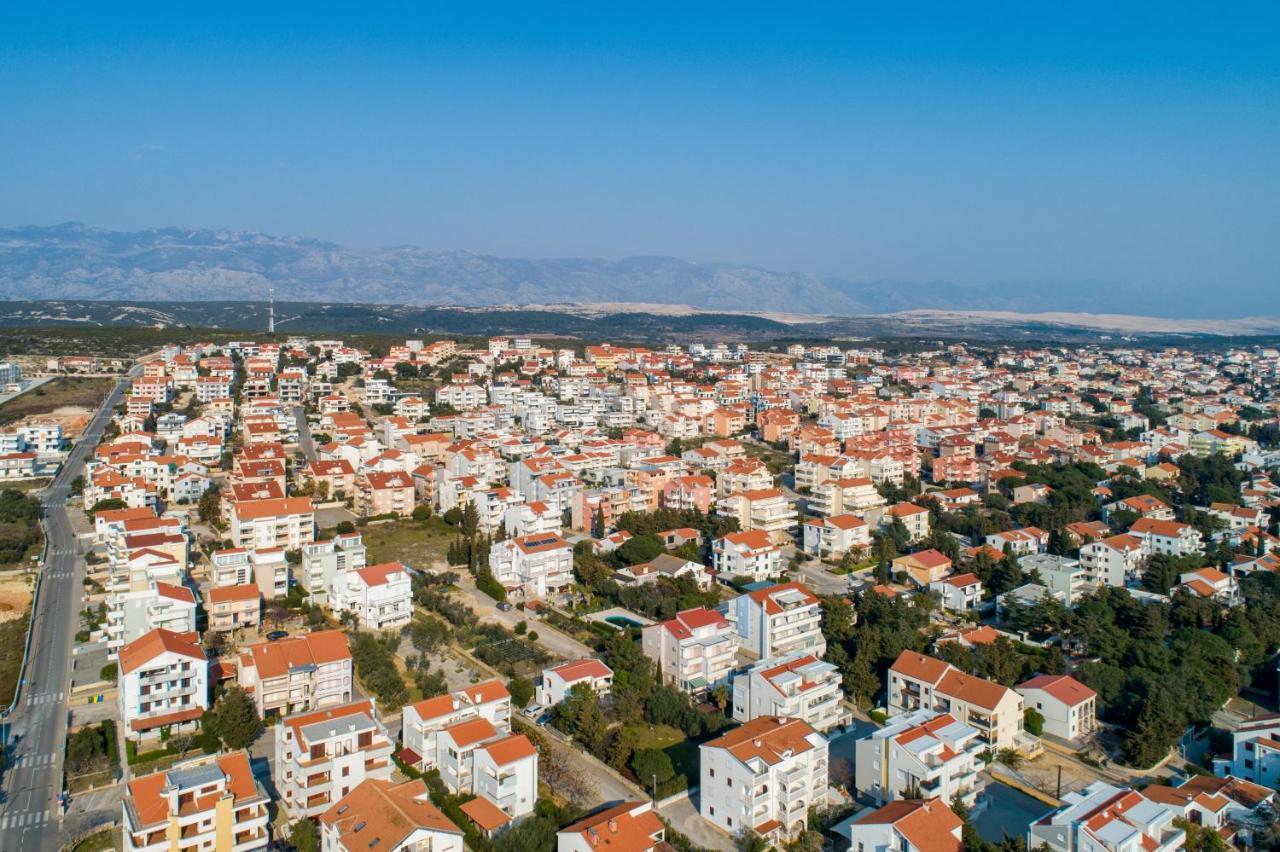 Apartman Michael / Novalja / Zrce Exterior photo